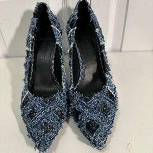 Stylish Frayed Denim Heels